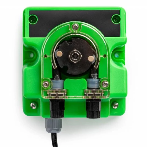Milwaukee MP810 pH szabályzó pumpa