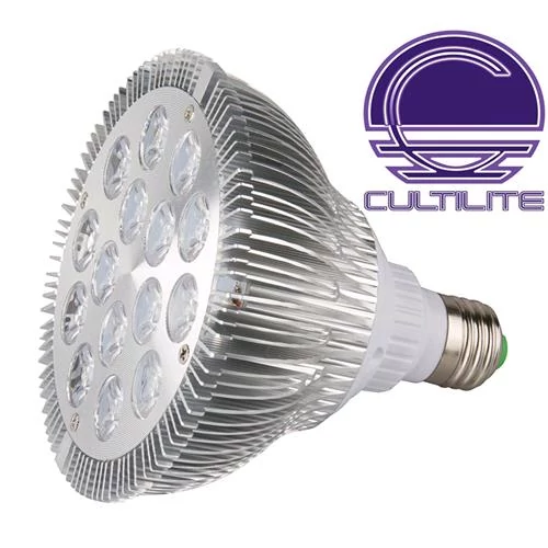 Cultilite – LED Spot 15W – Booster Agro – 2100°K Lámpa Növénytermesztéshez Cultilite – LED Spot 15W – Booster Agro – 2100°K Lámpa Növénytermesztéshez